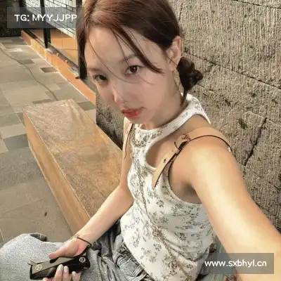 龙含雅